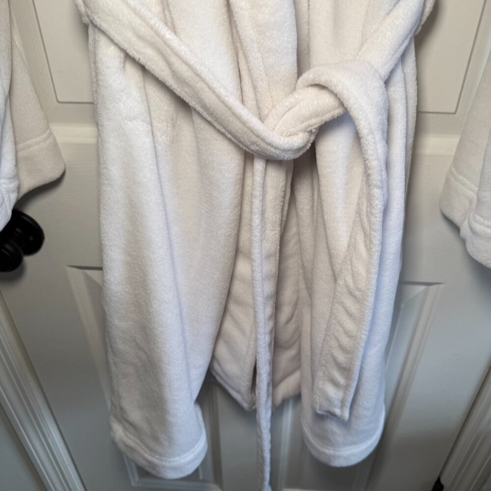 Calvin Klein Plush Bath Robe - Picture 3 of 5